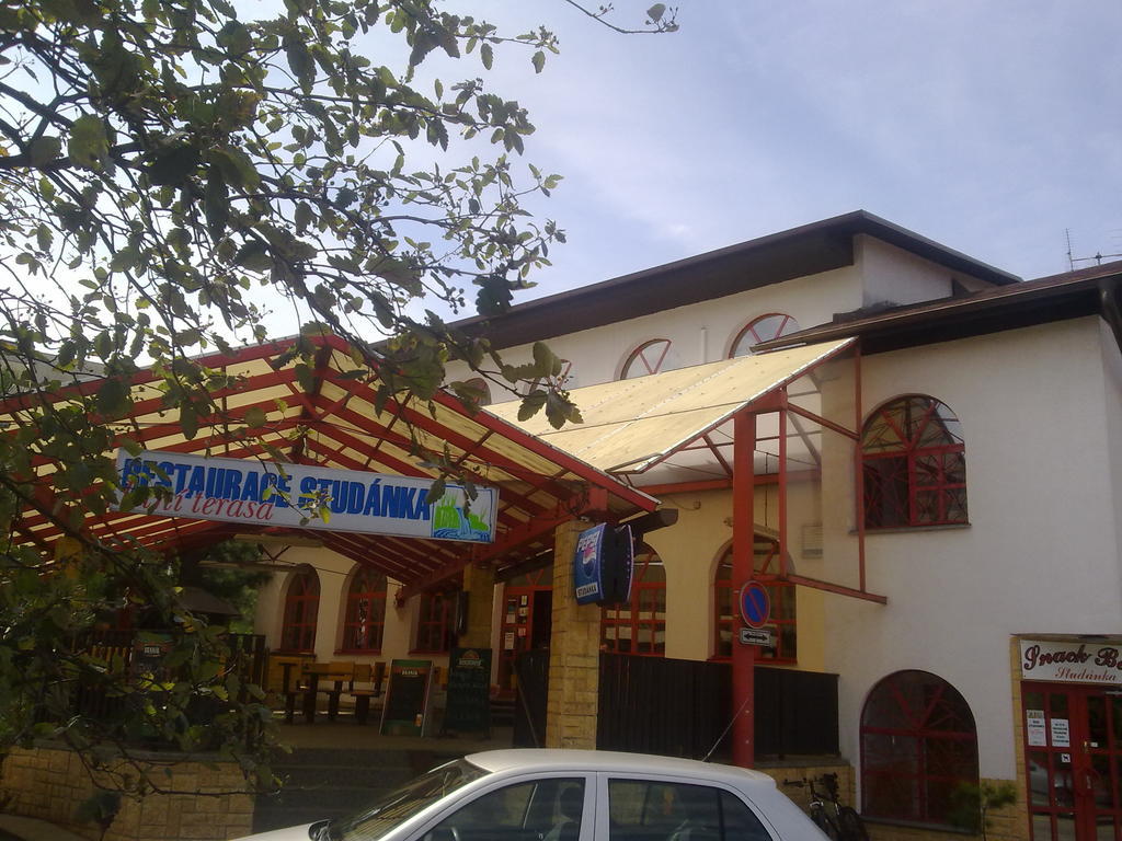 Studanka Hotel Orlová Kültér fotó